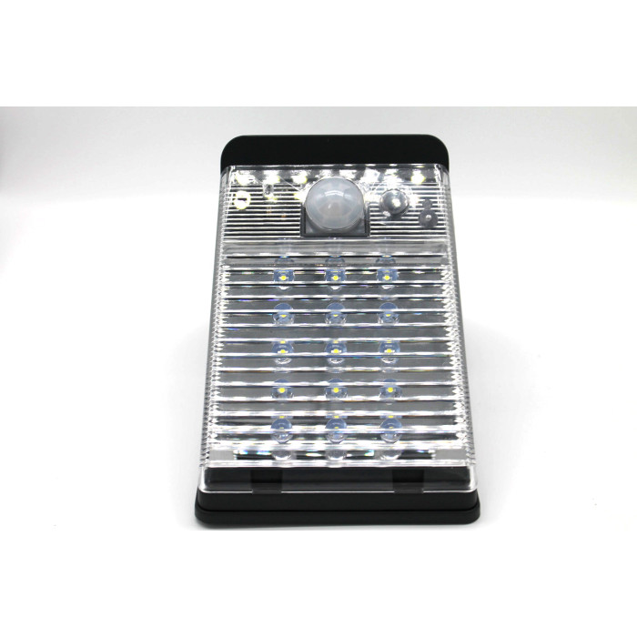 Outdoor hidden IP camera yard light